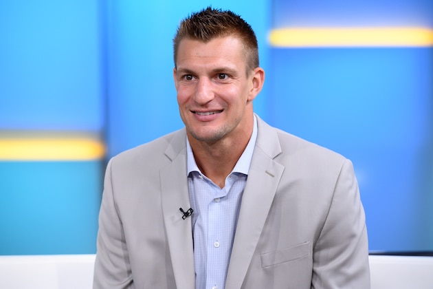 NEW YORK, NEW YORK - SEPTEMBER 10: Rob Gronkowski visits