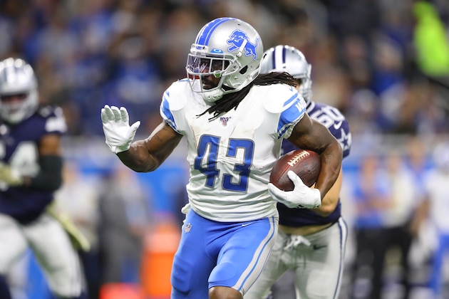DETROIT, MI - NOVEMBER 17: Bo Scarbrough #43 of the Detroit Lions runs the ball for the first down in the second quarter against the Dallas Cowboysat Ford Field on November 17, 2019 in Detroit, Michigan. (Photo by Rey Del Rio/Getty Images)