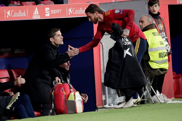 , SPAIN - NOVEMBER 18: (L-R) Caoch Roberto Moreno of Spain, Sergio Ramos of Spain  during the  EURO Qualifier match between Spain  v Romania  at the Wanda Metropolitano stadium on November 18, 2019 (Photo by David S. Bustamante/Soccrates/Getty Images)