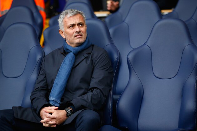 LONDON, ENGLAND - NOVEMBER 29:  Jose Mourinho manager of Chelsea looks on prior to the Barclays Premier League match between Tottenham Hotspur and Chelsea at White Hart Lane on November 29, 2015 in London, England.  (Photo by Clive Rose/Getty Images)