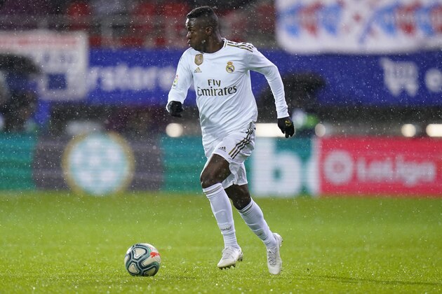 EIBAR, SPAIN - NOVEMBER 09: Vinicius Jr of Real Madrid CF runs with the ball during the Liga match between SD Eibar SAD and Real Madrid CF at Ipurua Municipal Stadium on November 09, 2019 in Eibar, Spain. (Photo by Quality Sport Images/Getty Images)