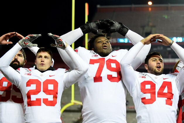 PISCATAWAY, NEW JERSEY - NOVEMBER 16: Ohio State Buckeyes sing their alma mater song following their 56-21 win over the Rutgers Scarlet Knights at SHI Stadium on November 16, 2019 in Piscataway, New Jersey. (Photo by Emilee Chinn/Getty Images)