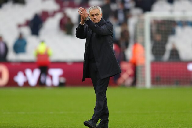 LONDON, ENGLAND - NOVEMBER 23: Jose Mourinho, Manager of Tottenham Hotspur acknowledges the fans after the Premier League match between West Ham United and Tottenham Hotspur at London Stadium on November 23, 2019 in London, United Kingdom. (Photo by Catherine Ivill/Getty Images)