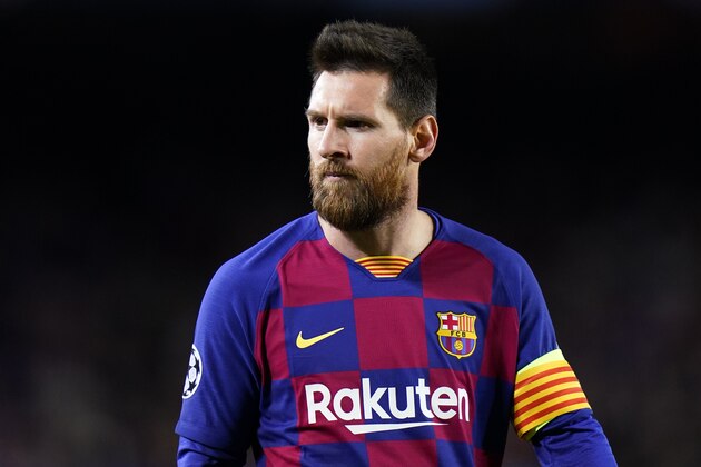 BARCELONA, SPAIN - NOVEMBER 05: Lionel Messi of FC Barcelona looks on during the UEFA Champions League group F match between FC Barcelona and Slavia Praha at Camp Nou on November 05, 2019 in Barcelona, Spain. (Photo by Quality Sport Images/Getty Images)
