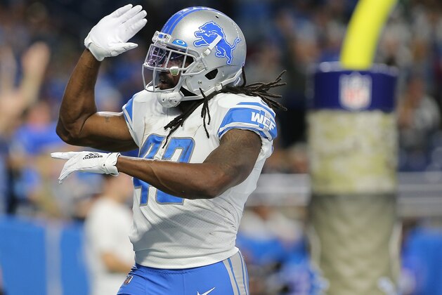 DETROIT, MI - NOVEMBER 17: Bo Scarbrough #43 of the Detroit Lions celebrates a first quarter touchdown during the game against the Dallas Cowboys at Ford Field on November 17, 2019 in Detroit, Michigan. (Photo by Leon Halip/Getty Images)