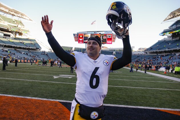 Pittsburgh Steelers quarterback Devlin Hodges reacts after winning an NFL football game against the Cincinnati Bengals, Sunday, Nov. 24, 2019, in Cincinnati. (AP Photo/Gary Landers)