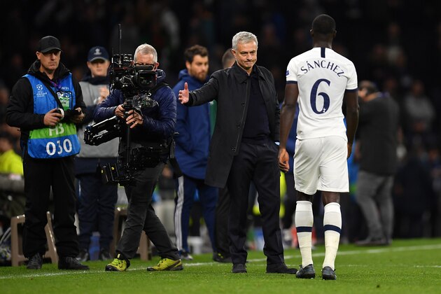 LONDON, ENGLAND - NOVEMBER 26: Jose Mourinho, Manager of of Tottenham Hotspur shakes hands with Davinson Sanchez of Tottenham Hotspur after the UEFA Champions League group B match between Tottenham Hotspur and Olympiacos FC at Tottenham Hotspur Stadium on November 26, 2019 in London, United Kingdom. (Photo by Justin Setterfield/Getty Images)