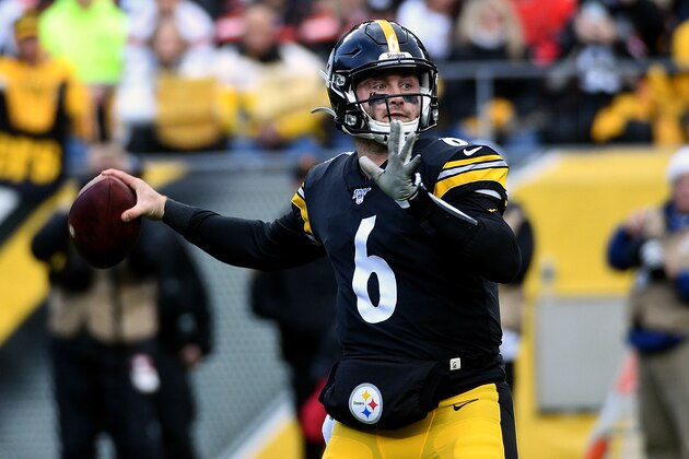 PITTSBURGH, PA - DECEMBER 01: Devlin Hodges #6 of the Pittsburgh Steelers drops back to pass in the second quarter during the game against the Cleveland Browns at Heinz Field on December 1, 2019 in Pittsburgh, Pennsylvania. (Photo by Justin Berl/Getty Images)