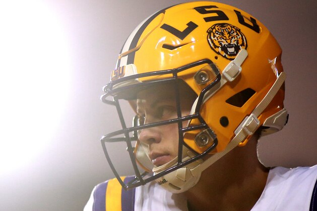 BATON ROUGE, LOUISIANA - NOVEMBER 30: Joe Burrow #9 of the LSU Tigers warms up prior to a game against the Texas A&M Aggies at Tiger Stadium on November 30, 2019 in Baton Rouge, Louisiana. (Photo by Sean Gardner/Getty Images)