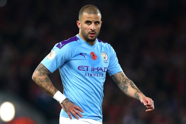 LIVERPOOL, ENGLAND - NOVEMBER 10: Kyle Walker of Manchester City during the Premier League match between Liverpool FC and Manchester City at Anfield on November 10, 2019 in Liverpool, United Kingdom. (Photo by Chloe Knott - Danehouse/Getty Images)