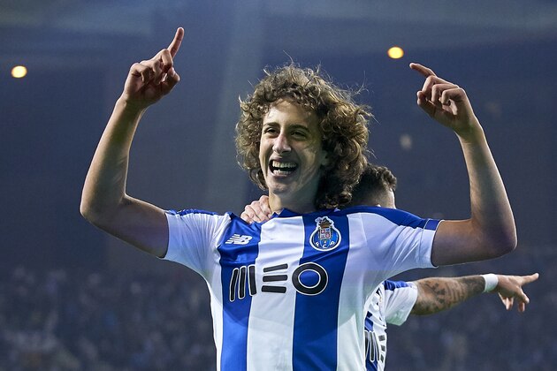 PORTO, PORTUGAL - OCTOBER 27: Fabio Silva of FC Porto celebrates after scoring his team's third goal during the Liga Nos match berween FC Porto and FC Famalicao at Estadio do Dragao on October 27, 2019 in Porto, Portugal. (Photo by Quality Sport Images/Getty Images)