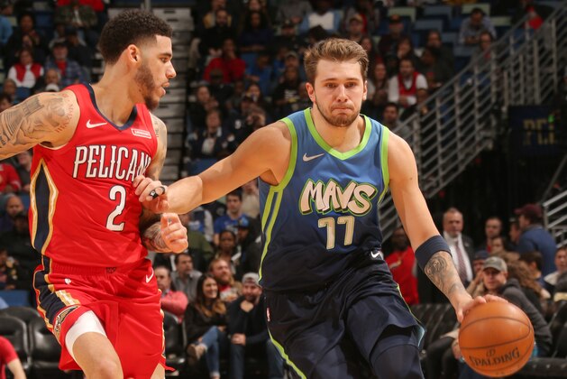 NEW ORLEANS, LA - DECEMBER 3: Luka Doncic #77 of the Dallas Mavericks handles the ball against the New Orleans Pelicans on December 3, 2019 at the Smoothie King Center in New Orleans, Louisiana. NOTE TO USER: User expressly acknowledges and agrees that, by downloading and or using this Photograph, user is consenting to the terms and conditions of the Getty Images License Agreement. Mandatory Copyright Notice: Copyright 2019 NBAE (Photo by Layne Murdoch Jr./NBAE via Getty Images)