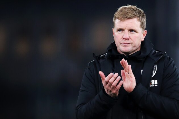 LONDON, ENGLAND - DECEMBER 03: Eddie Howe, Manager of AFC Bournemouth acknowledges the fans after the Premier League match between Crystal Palace and AFC Bournemouth  at Selhurst Park on December 03, 2019 in London, United Kingdom. (Photo by Jack Thomas/Getty Images)