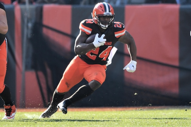 CLEVELAND, OH - NOVEMBER 24:  Nick Chubb #24 of the Cleveland Browns runs with the ball against the Miami Dolphins at FirstEnergy Stadium on November 24, 2019 in Cleveland, Ohio.  (Photo by Jamie Sabau/Getty Images)