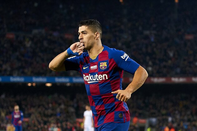 BARCELONA, SPAIN - DECEMBER 07: Luis Suarez of FC Barcelona celebrates their team's fourth goal during the Liga match between FC Barcelona and RCD Mallorca at Camp Nou on December 07, 2019 in Barcelona, Spain. (Photo by Quality Sport Images/Getty Images)