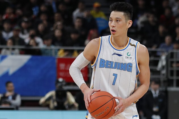 BEIJING, CHINA - DECEMBER 01: Jeremy Lin #7 of Beijing Ducks in action during 2019/2020 CBA League - Beijing Ducks v Guangdong Dongguan at Beijing Wukesong Sport Arena on December 1, 2019 in Beijing, China. (Photo by Fred Lee/Getty Images)