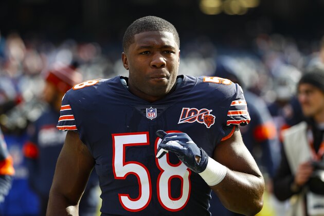 Chicago Bears inside linebacker Roquan Smith (58) before an NFL football game against the New York Giants in Chicago, Sunday, Nov. 24, 2019. (AP Photo/Paul Sancya)