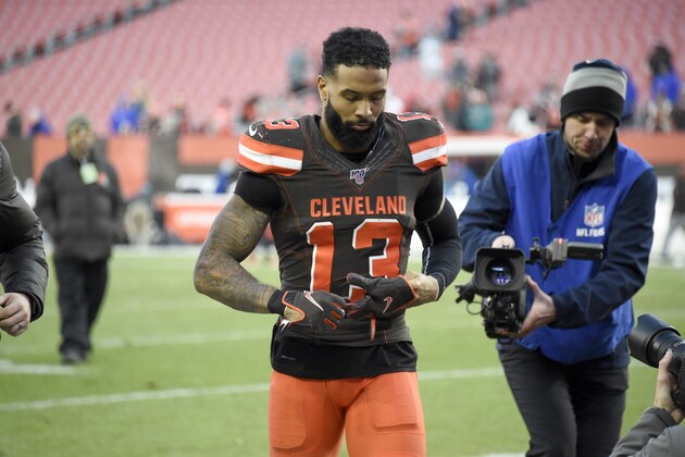 CLEVELAND, OHIO - NOVEMBER 24: Wide receiver Odell Beckham #13 of the Cleveland Browns walks off the field after the end of the game against the Miami Dolphins at FirstEnergy Stadium on November 24, 2019 in Cleveland, Ohio. (Photo by Jason Miller/Getty Images)