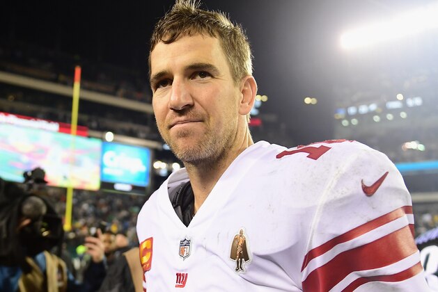 PHILADELPHIA, PENNSYLVANIA - DECEMBER 09: Quarterback Eli Manning #10 of the New York Giants walks off the field after a 23-17 loss to the Philadelphia Eagles in overtime of the game at Lincoln Financial Field on December 09, 2019 in Philadelphia, Pennsylvania. (Photo by Emilee Chinn/Getty Images)