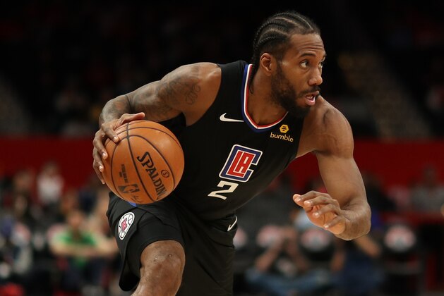 WASHINGTON, DC - DECEMBER 08: Kawhi Leonard #2 of the Los Angeles Clippers in action against the Washington Wizards at Capital One Arena on December 8, 2019 in Washington, DC. NOTE TO USER: User expressly acknowledges and agrees that, by downloading and or using this photograph, User is consenting to the terms and conditions of the Getty Images License Agreement. (Photo by Patrick Smith/Getty Images)