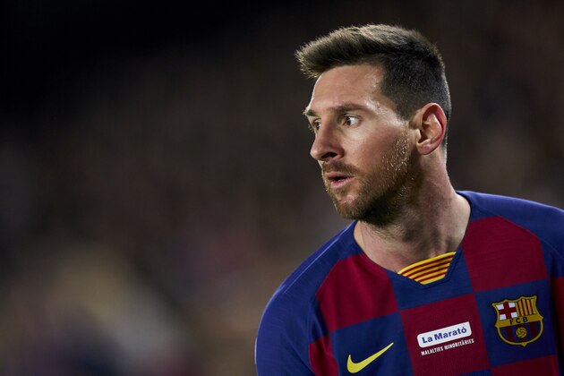BARCELONA, SPAIN - DECEMBER 07: Lionel Messi of FC Barcelona looks on during the La Liga match between FC Barcelona and RCD Mallorca at Camp Nou on December 07, 2019 in Barcelona, Spain. (Photo by Quality Sport Images/Getty Images)