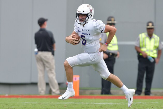 RALEIGH, NC - SEPTEMBER 01:  Ben DiNucci #6 of the James Madison Dukes during their game against the North Carolina State Wolfpack at Carter-Finley Stadium on September 1, 2018 in Raleigh, North Carolina. North Carolina State won 24-13.  (Photo by Grant Halverson/Getty Images)