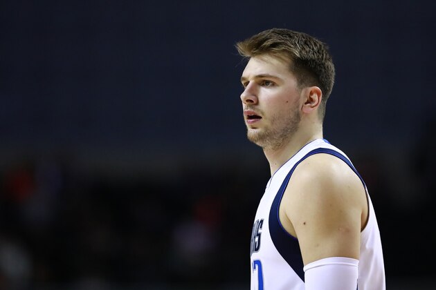 MEXICO CITY, MEXICO - DECEMBER 12: Luka Doncic #77 of the Dallas Mavericks celebrates during a game between Dallas Mavericks and Detroit Pistons at Arena Ciudad de Mexico on December 12, 2019 in Mexico City, Mexico. (Photo by Hector Vivas/Getty Images)
