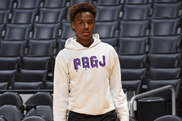 LOS ANGELES, CA - DECEMBER 28: LeBron James Jr. stands on the court before the LA Clippers game against the Los Angeles Lakers on December 28, 2018 at STAPLES Center in Los Angeles, California. NOTE TO USER: User expressly acknowledges and agrees that, by downloading and/or using this photograph, user is consenting to the terms and conditions of the Getty Images License Agreement. Mandatory Copyright Notice: Copyright 2018 NBAE (Photo by Andrew D. Bernstein/NBAE via Getty Images)