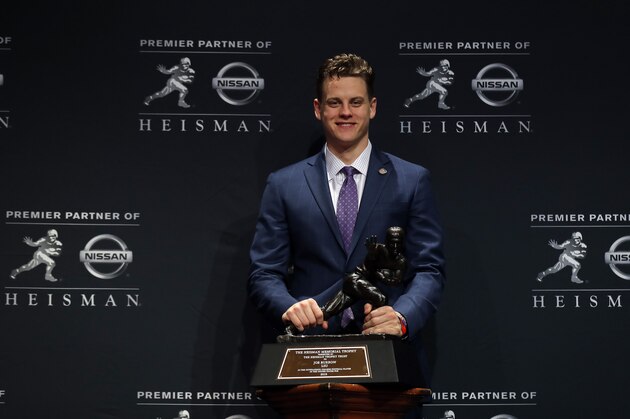NEW YORK, NY - DECEMBER 14: Quarterback Joe Burrow of the LSU Tigers winner of the 85th annual Heisman Memorial Trophy poses for photos on December 14, 2019 at the Marriott Marquis in New York City. (Photo by Adam Hunger/Getty Images)