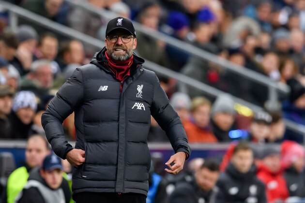 SALZBURG, AUSTRIA - DECEMBER 10: (BILD ZEITUNG OUT) head coach Juergen Klopp of FC Liverpool gestures during the UEFA Champions League group E match between RB Salzburg and Liverpool FC at Red Bull Arena on December 10, 2019 in Salzburg, Austria. (Photo by TF-Images/Getty Images)