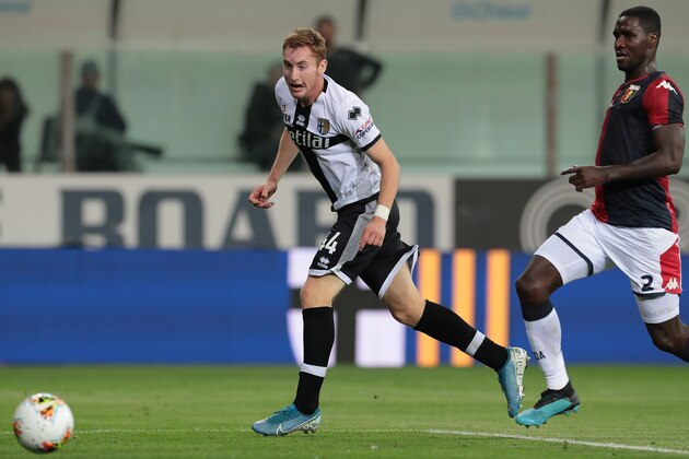 PARMA, ITALY - OCTOBER 20:  Dejan Kulusevski of Parma Calcio scores his goal during the Serie A match between Parma Calcio and Genoa CFC at Stadio Ennio Tardini on October 20, 2019 in Parma, Italy.  (Photo by Emilio Andreoli/Getty Images)