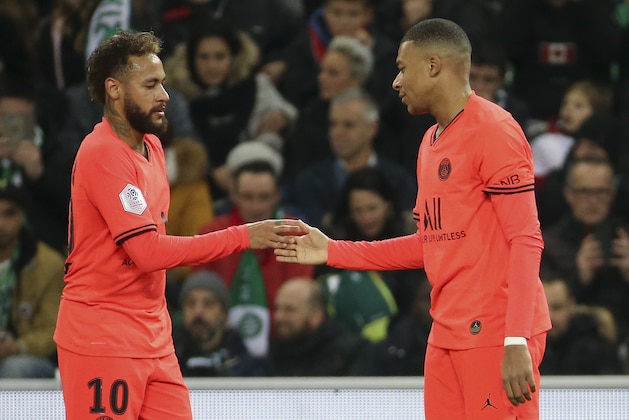 SAINT-ETIENNE, FRANCE - DECEMBER 15: Kylian Mbappe of PSG celebrates his first goal with Neymar Jr (left) during the Ligue 1 match between AS Saint-Etienne (ASSE) and Paris Saint-Germain (PSG) at Stade Geoffroy-Guichard on December 15, 2019 in Saint-Etienne, France. (Photo by Jean Catuffe/Getty Images)