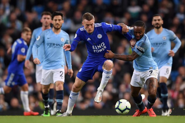 MANCHESTER, ENGLAND - MAY 06:  Raheem Sterling of Manchester City takes on Jamie Vardy of Leicester City during the Premier League match between Manchester City and Leicester City at Etihad Stadium on May 06, 2019 in Manchester, United Kingdom. (Photo by Laurence Griffiths/Getty Images)