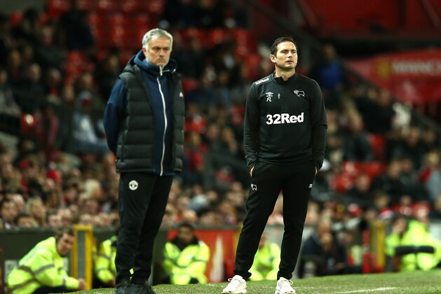 MANCHESTER, ENGLAND - SEPTEMBER 25:  Frank Lampard of Derby County looks on during the Carabao Cup Third Round match between Manchester United and Derby County at Old Trafford on September 25, 2018 in Manchester, England.  (Photo by Jan Kruger/Getty Images)