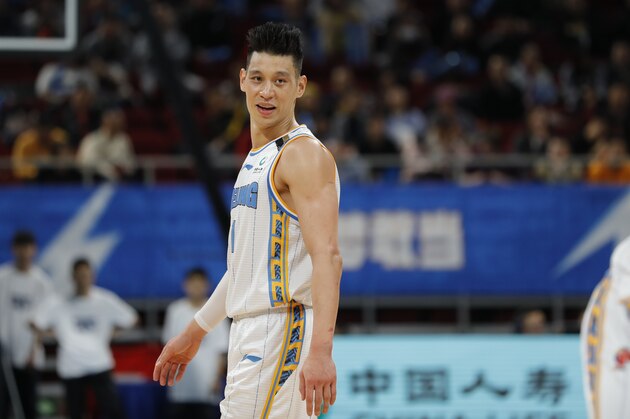 BEIJING, CHINA - DECEMBER 17:  Jeremy Lin #7 of Beijing Ducks in action during 2019/2020 CBA League - Beijing Ducks v Zhe Jiang Guang Sha at Beijing Wukesong Sport Arena on December 17, 2019 in Beijing, China. (Photo by Fred Lee/Getty Images)
