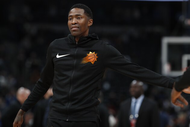 Phoenix Suns guard Jamal Crawford (11) in the first half of an NBA basketball game Friday, Jan. 25, 2019, in Denver. (AP Photo/David Zalubowski)