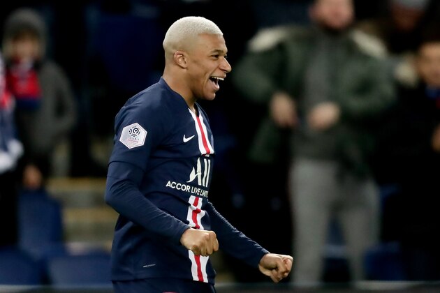PARIS, FRANCE - DECEMBER 21: Kylian Mbappe of Paris Saint Germain celebrates during the French League 1  match between Paris Saint Germain v Amiens SC at the Parc des Princes on December 21, 2019 in Paris France (Photo by Angelo Blankespoor/Soccrates/Getty Images)