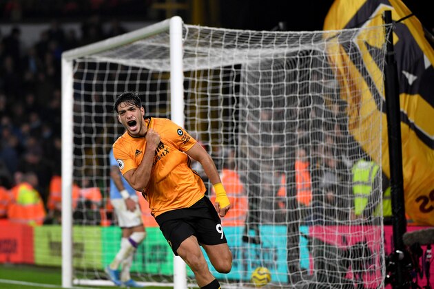 WOLVERHAMPTON, ENGLAND - DECEMBER 27: Raul Jimenez of Wolverhampton Wanderers celebrates after scoring a goal to make it 2-2 during the Premier League match between Wolverhampton Wanderers and Manchester City at Molineux on December 27, 2019 in Wolverhampton, United Kingdom. (Photo by Sam Bagnall - AMA/Getty Images)