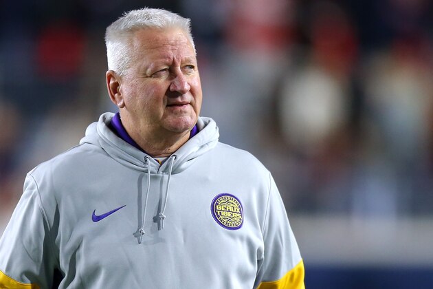 OXFORD, MISSISSIPPI - NOVEMBER 16: Offensive coordinator Steve Ensminger of the LSU Tigers reacts during a game against the Mississippi Rebels at Vaught-Hemingway Stadium on November 16, 2019 in Oxford, Mississippi. (Photo by Jonathan Bachman/Getty Images)