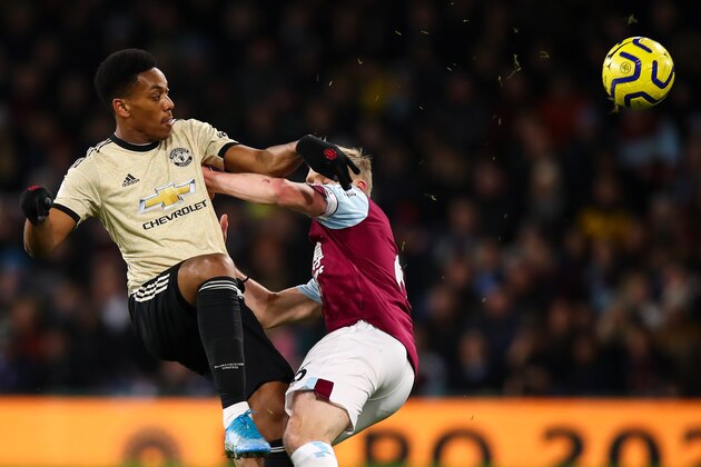 BURNLEY, ENGLAND - DECEMBER 28: Anthony Martial of Manchester United during the Premier League match between Burnley FC and Manchester United at Turf Moor on December 28, 2019 in Burnley, United Kingdom. (Photo by Robbie Jay Barratt - AMA/Getty Images)