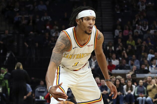 Golden State Warriors' Damion Lee plays in an NBA basketball game against the Golden State Warriors Friday, Nov 8, 2019, in Minneapolis. (AP Photo/Jim Mone)