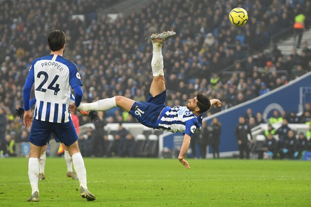 BRIGHTON, ENGLAND - JANUARY 01: Alireza Jahanbakhsh of Brighton and Hove Albion scores his team's first goal during the Premier League match between Brighton & Hove Albion and Chelsea FC at American Express Community Stadium on January 01, 2020 in Brighton, United Kingdom. (Photo by Mike Hewitt/Getty Images)