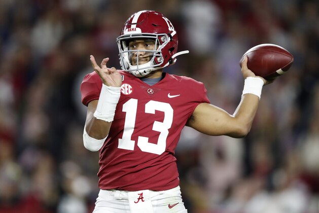 TUSCALOOSA, ALABAMA - NOVEMBER 09: Tua Tagovailoa #13 of the Alabama Crimson Tide throws a pass during the second half against the LSU Tigers in the game at Bryant-Denny Stadium on November 09, 2019 in Tuscaloosa, Alabama. (Photo by Todd Kirkland/Getty Images) TUSCALOOSA, ALABAMA - NOVEMBER 09: Tua Tagovailoa #13 of the Alabama Crimson Tide throws a pass during the second half against the LSU Tigers in the game at Bryant-Denny Stadium on November 09, 2019 in Tuscaloosa, Alabama. (Photo by Todd Kirkland/Getty Images)