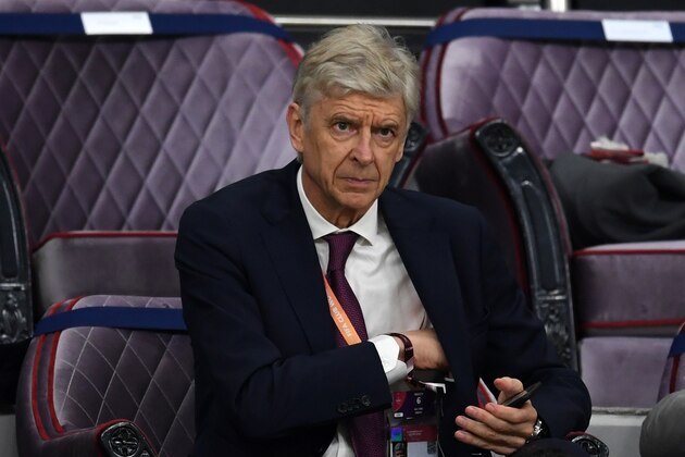 DOHA, QATAR - DECEMBER 18: Arsene Wenger looks on prior to the FIFA Club World Cup Qatar Semi-final match between Monterrey and Liverpool FC at Khalifa International Stadium on December 18, 2019 in Doha, Qatar. (Photo by Etsuo Hara/Getty Images) DOHA, QATAR - DECEMBER 18: Arsene Wenger looks on prior to the FIFA Club World Cup Qatar Semi-final match between Monterrey and Liverpool FC at Khalifa International Stadium on December 18, 2019 in Doha, Qatar. (Photo by Etsuo Hara/Getty Images)