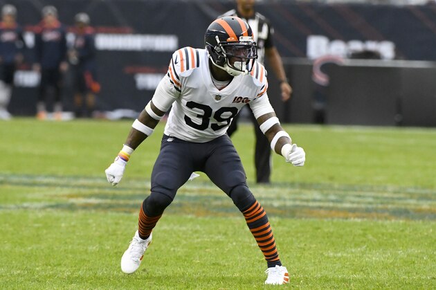 Chicago Bears free safety Eddie Jackson (39) takes up his position during the second half of an NFL football game against the Minnesota Vikings Sunday, Sept. 29, 2019, in Chicago. (AP Photo/Matt Marton)