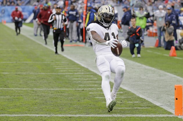 New Orleans Saints running back Alvin Kamara (41) scores a touchdown on a 40-yard run against the Tennessee Titans in the second half of an NFL football game Sunday, Dec. 22, 2019, in Nashville, Tenn. (AP Photo/James Kenney)