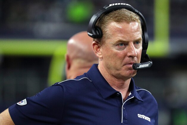 ARLINGTON, TEXAS - DECEMBER 29: Head coach Jason Garrett of the Dallas Cowboys on the sidelines during the game against the Washington Redskins at AT&T Stadium on December 29, 2019 in Arlington, Texas. (Photo by Richard Rodriguez/Getty Images)