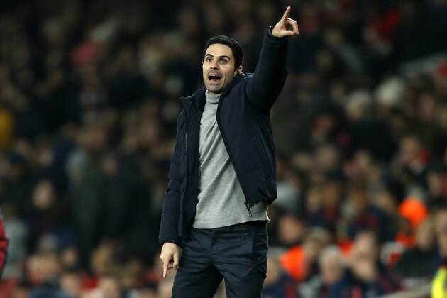Arsenal's Spanish head coach Mikel Arteta gestures on the touchline during the English Premier League football match between Arsenal and Manchester United at the Emirates Stadium in London on January 1, 2020. (Photo by Ian KINGTON / IKIMAGES / AFP) / RESTRICTED TO EDITORIAL USE. No use with unauthorized audio, video, data, fixture lists, club/league logos or 'live' services. Online in-match use limited to 45 images, no video emulation. No use in betting, games or single club/league/player publications. (Photo by IAN KINGTON/IKIMAGES/AFP via Getty Images)