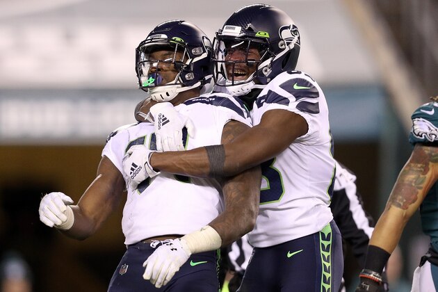 PHILADELPHIA, PENNSYLVANIA - JANUARY 05: D.K. Metcalf #14 of the Seattle Seahawks is congratulated by David Moore #83 after making a reception for a touchdown against the Philadelphia Eagles in the third quarter during their NFC Wild Card Playoff game at Lincoln Financial Field on January 05, 2020 in Philadelphia, Pennsylvania. (Photo by Patrick Smith/Getty Images)