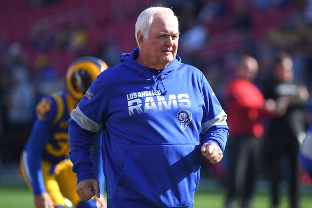 LOS ANGELES, CA - DECEMBER 29: Defensive coordinator Wade Phillips of the Los Angeles Rams walks on the field during pregame warm up for the game against the Arizona Cardinals at the Los Angeles Memorial Coliseum on December 29, 2019 in Los Angeles, California. (Photo by Jayne Kamin-Oncea/Getty Images)